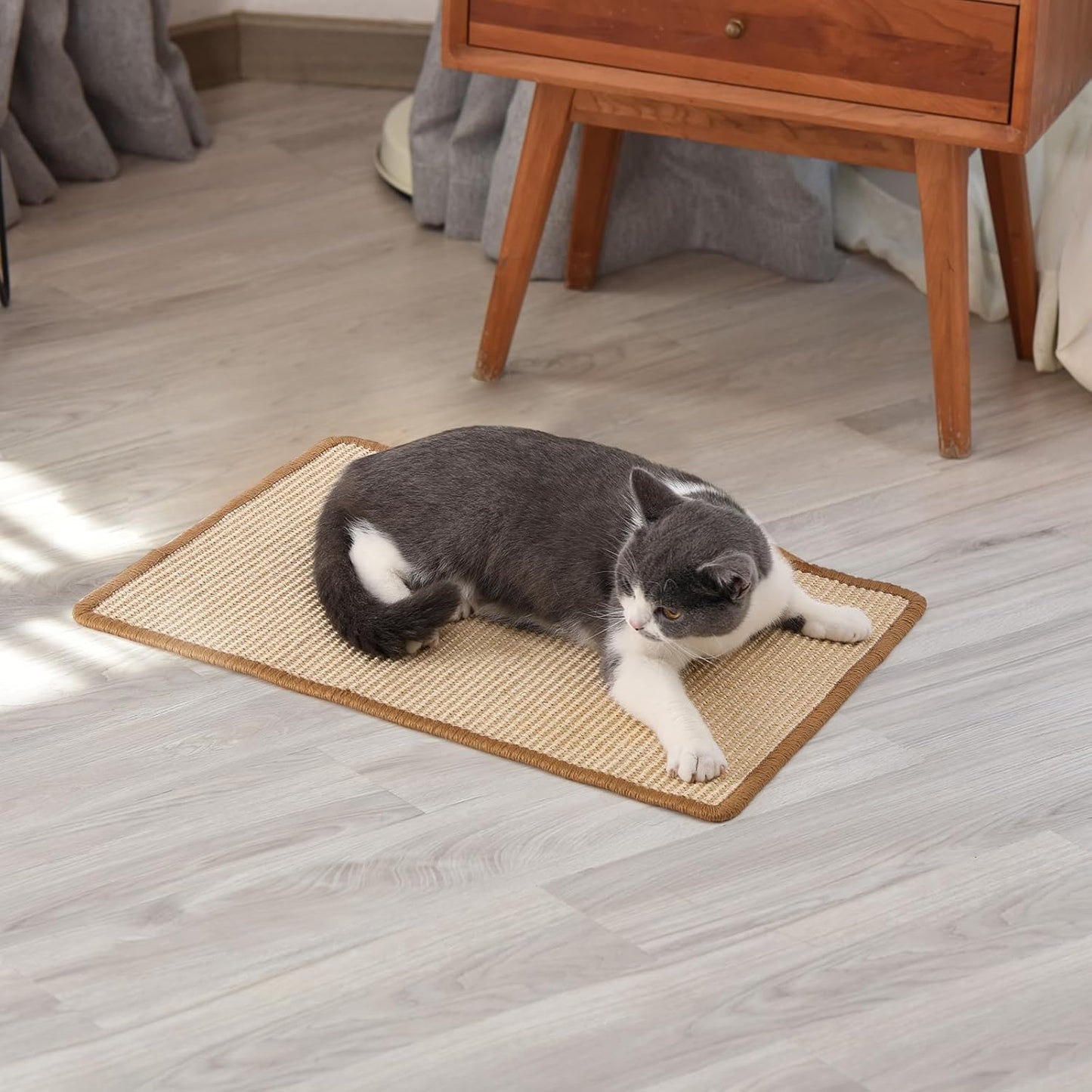 FUKUMARU Cat Scratcher Mat, 23.6 X 15.7 Inch Natural Sisal Cat Scratch Mats, Horizontal Cat Floor Scratching Pad Rug with Sticky Tapes, Protect Sofa and Carpet