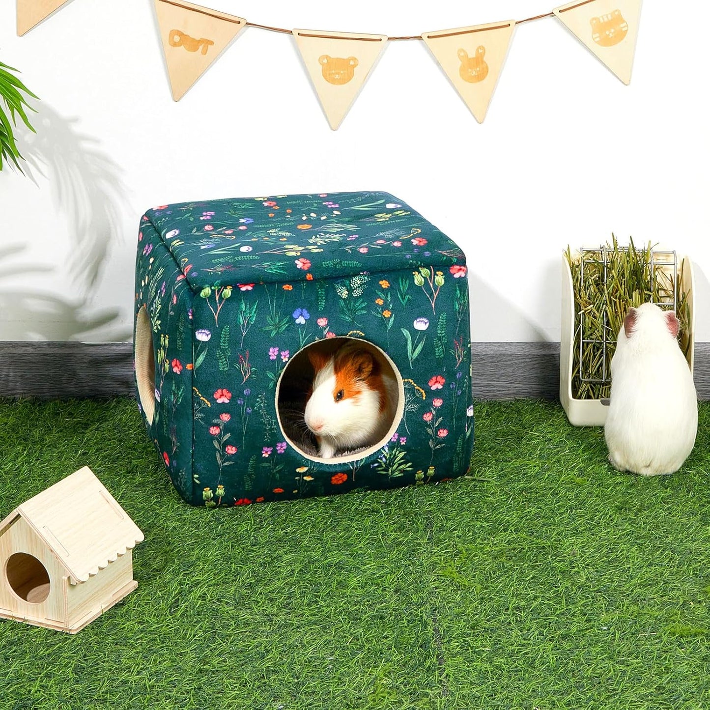 Bienbee Guinea Pig Hideout, Washable Guinea Pigs House Cozy Guinea Pigs Bed for Small Pet Bunny/Rabbit/Hamster/Chinchilla Guinea Pig Accessories Green Flowers