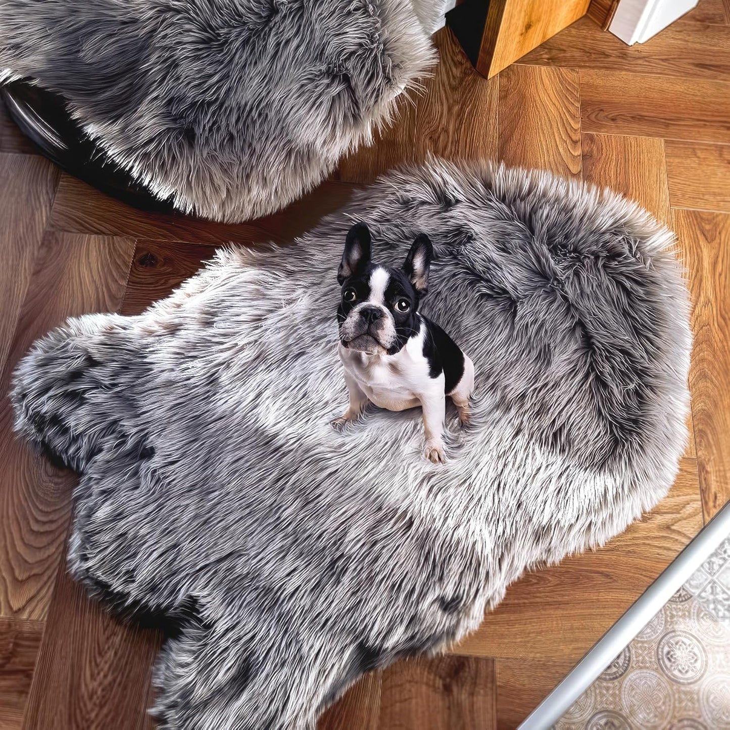 IHAPPYDOG Luxury Faux Fur Orthopedic Dog Bed, Memory Foam Dog Bed for Small, Medium, Large and XL Pets, Fluffy Pet Bed with Waterproof and Washable Cover (Grey, 40"x25")